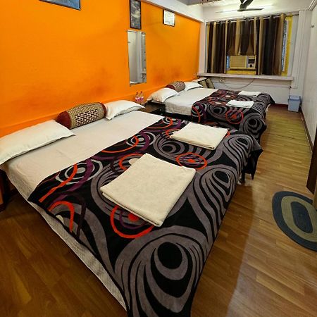 The Golden Lodge Varanasi Exterior photo